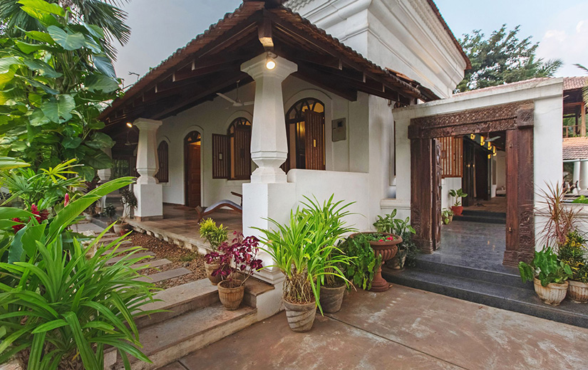 Hireavilla | Salt - 4BHK with Private Heated Pool