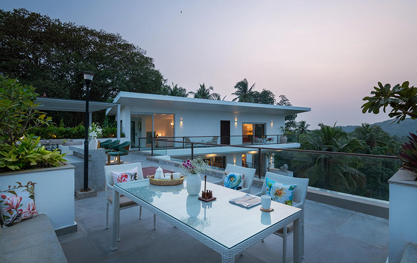 Bay View 5 BHK Pool Villa